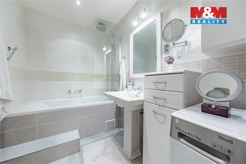 Prodej bytu 3kk, 90 m² 12