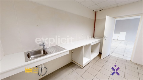 Pronájem obchodních prostor, 83 m² 10