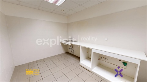 Pronájem obchodních prostor, 83 m² - 10