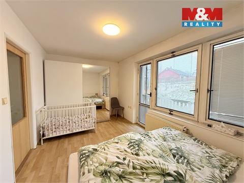 Pronájem rodinného domu, 200 m² 8