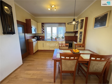 Prodej rodinného domu, 140 m² - 6