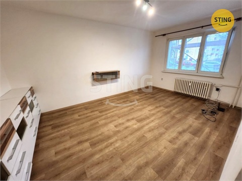 Pronájem bytu 1+1, 36 m² 2