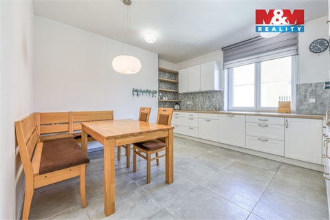 Pronájem bytu 3+1, 140 m² - 14