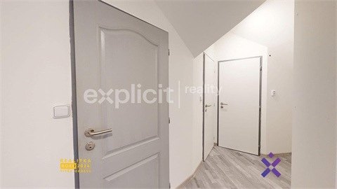 Pronájem bytu 3kk, 105 m² - 8