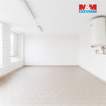 Pronájem skladu / haly, 249 m² 2