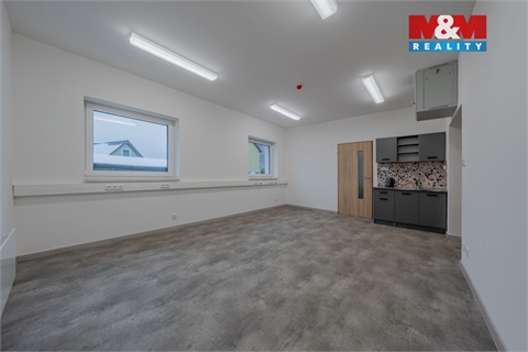 Pronájem skladu / haly, 256 m² - 2