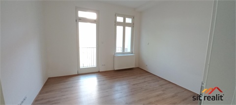 Pronájem bytu 2kk, 47 m² - 2
