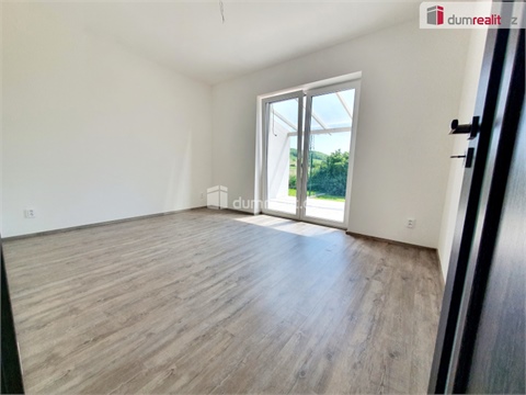 Pronájem rodinného domu, 127 m² 2