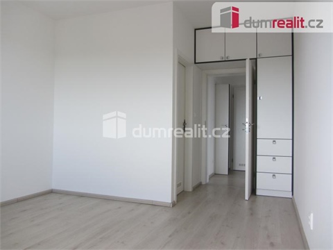 Pronájem bytu 4kk, 94 m² 6