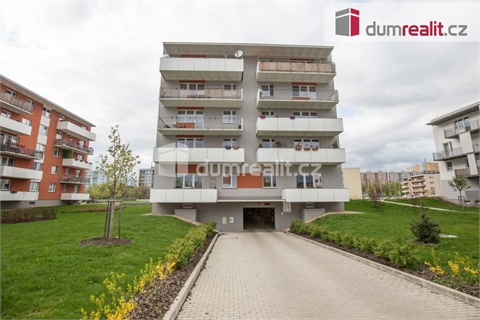 Pronájem bytu 4kk, 94 m² - 26