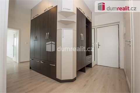 Pronájem bytu 4kk, 94 m² - 8
