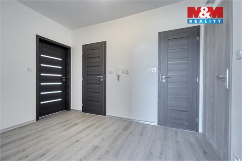 Prodej bytu 3+1, 64 m² - 10