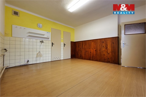 Prodej rodinného domu, 195 m² 10