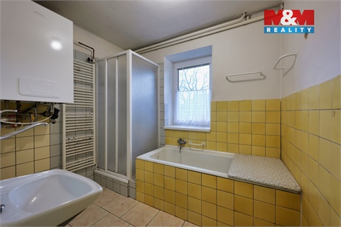 Prodej rodinného domu, 195 m² - 10