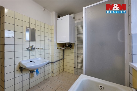 Prodej rodinného domu, 195 m² 12