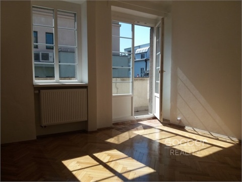 Pronájem bytu 2kk, 50 m² - 2