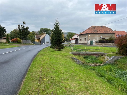 Prodej rodinného domu, 613 m² 2