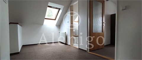 Prodej rodinného domu, 275 m² - 6