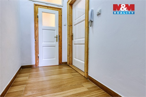 Pronájem bytu 1+1, 43 m² 8