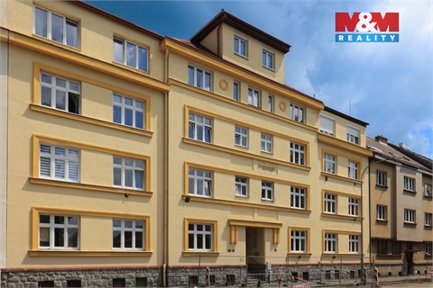 Pronájem bytu 1+1, 43 m² 2