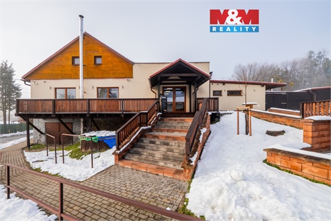 Prodej restaurace, 533 m² 0