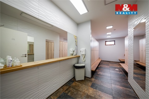 Prodej restaurace, 533 m² 18