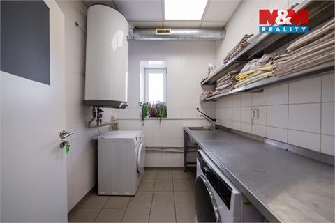 Prodej restaurace, 533 m² 12