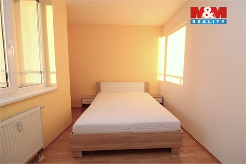 Pronájem bytu 3kk, 87 m² 2