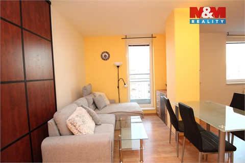 Pronájem bytu 3kk, 87 m² 8