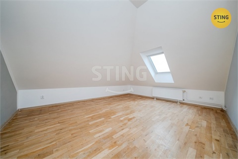 Pronájem bytu 3+1, 100 m² - 2