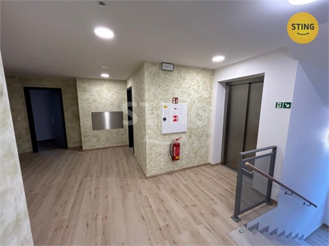 Pronájem bytu 2kk, 56 m² - 14