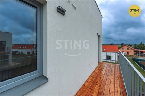 Pronájem bytu 2kk, 68 m² - 2