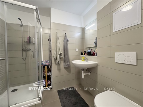 Pronájem bytu 1kk, 29 m² - 2