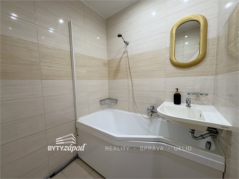 Pronájem bytu 3+1, 68 m² - 6