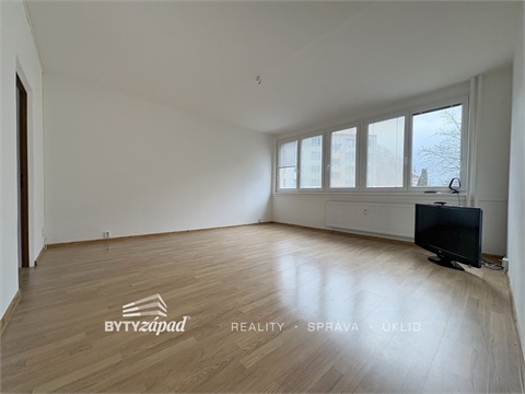 Pronájem bytu 3+1, 68 m² 2
