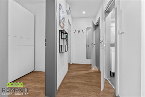 Pronájem bytu 2kk, 56 m² - 10