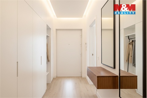 Prodej bytu 2+1, 58 m² 12