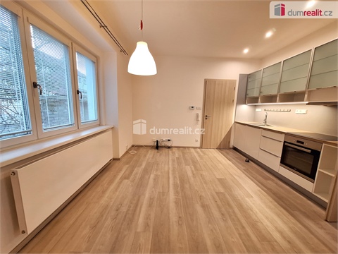 Pronájem bytu 2kk, 36 m² 0
