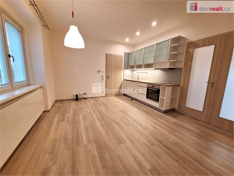 Pronájem bytu 2kk, 36 m² 12