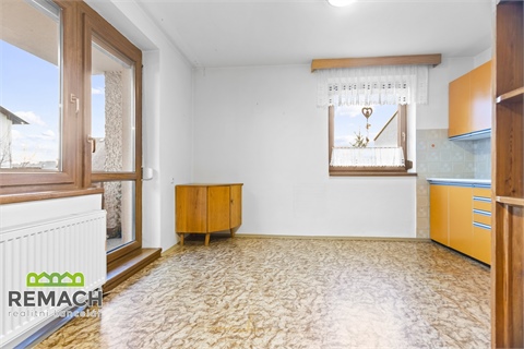 Prodej rodinného domu, 250 m² 8