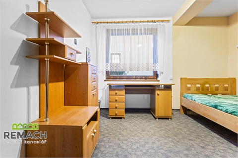 Prodej rodinného domu, 250 m² 22