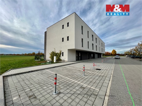 Pronájem bytu 1kk, 37 m² - 0