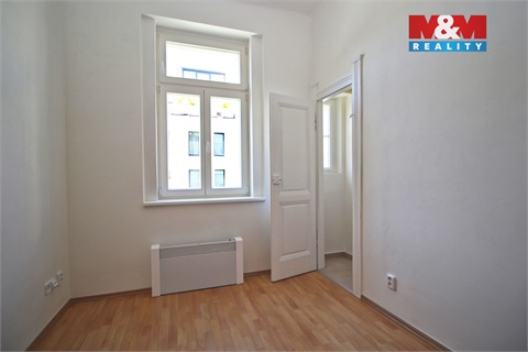 Pronájem bytu 1+1, 34 m² 2