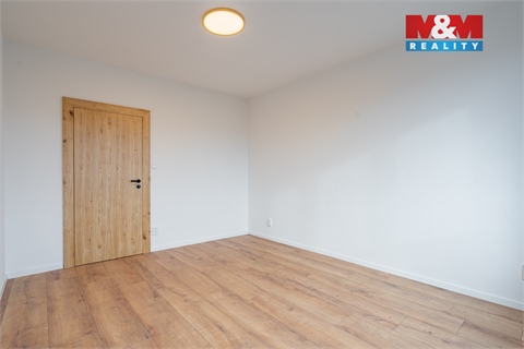 Prodej bytu 2+1, 57 m² 12