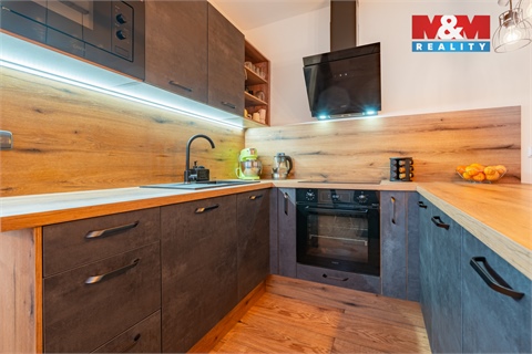 Prodej bytu 3+1, 92 m² 10