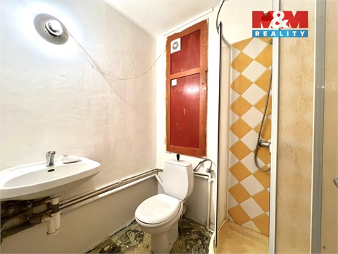 Prodej rodinného domu, 210 m² 4