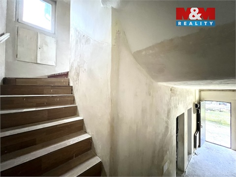 Prodej rodinného domu, 210 m² 14