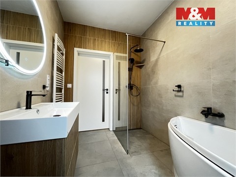 Pronájem rodinného domu, 120 m² - 6