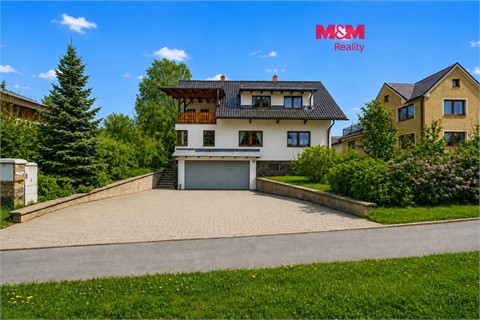 Prodej rodinného domu, 400 m² 2