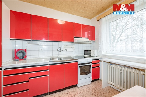 Prodej rodinného domu, 220 m² 8